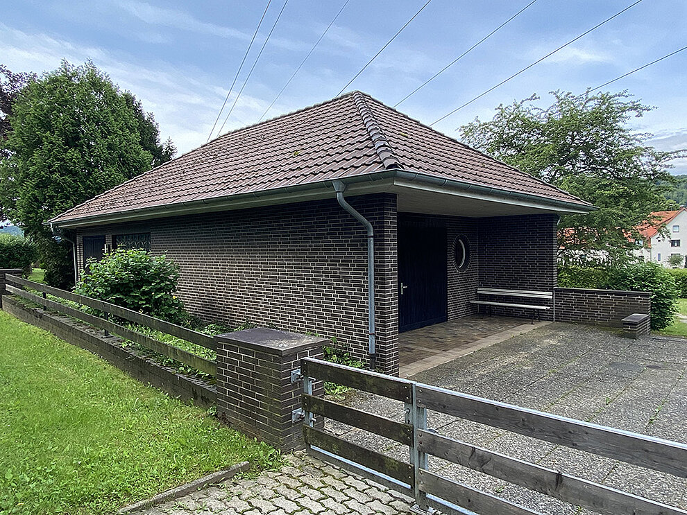 Friedhofskapelle in Warzen
