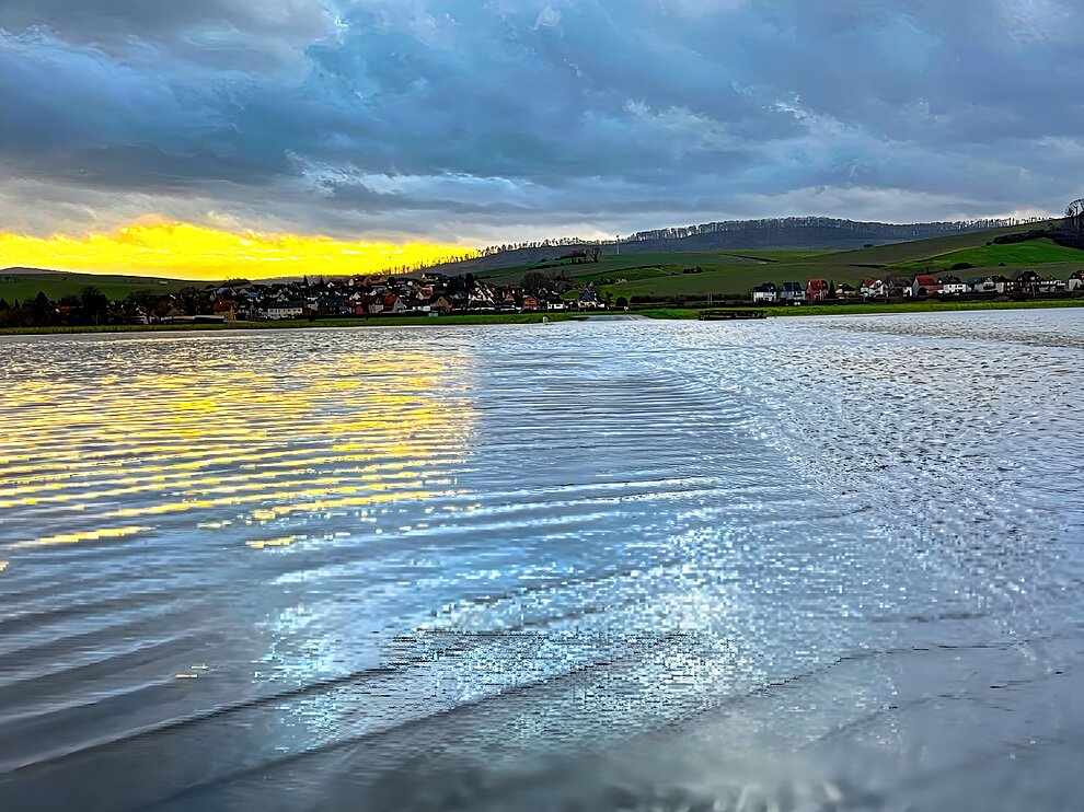 Leinehochwasser im Januar 2024 in der Ziegelmasch mit Blick auf Föhrste leinehochwasser_Jannuar_2024