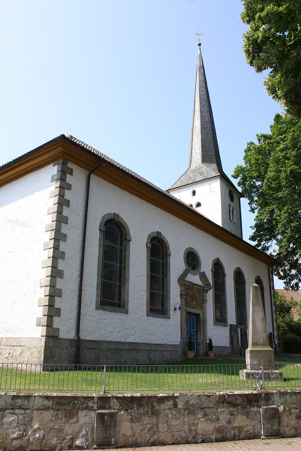 Kirche in Brunkensen Kirche in Brunkensen