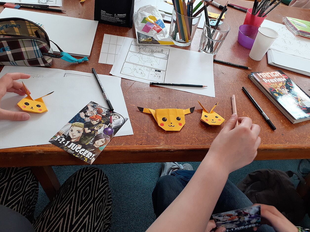 Auch Origami, die japanische Kunst des Papierfaltens, wurde ausprobiert: hier am Beispiel von Pikachu! Bild_4_Origami