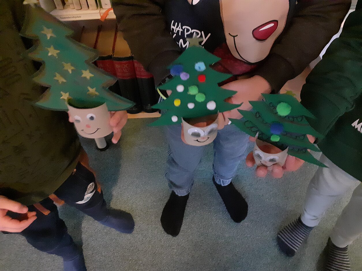 Bild_3_Weihnachtsbaeume-2