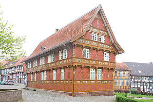 © Bildarchiv der Stadt Alfeld, im Auftrag erstellt von Industrie & Werbefotografie Carsten Janssen LateinschuleMuseum2009Klein1798